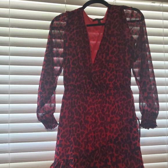 Banana Republic Factory Dresses & Skirts - Faux Wrap Leopard Print Dress